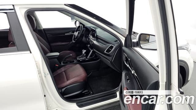 Kia Seltos Signature, 2023 11