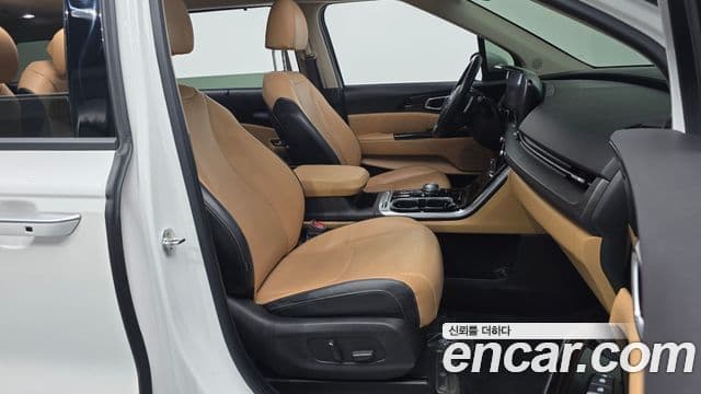 Kia Carnival 4세대 Signature, 2021 11