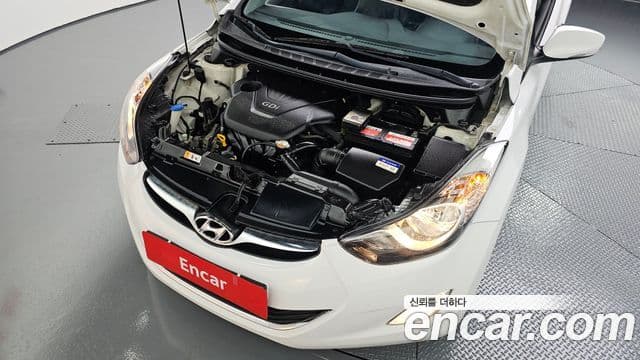 Hyundai Avante MD M16 GDI Smart, 2013 6