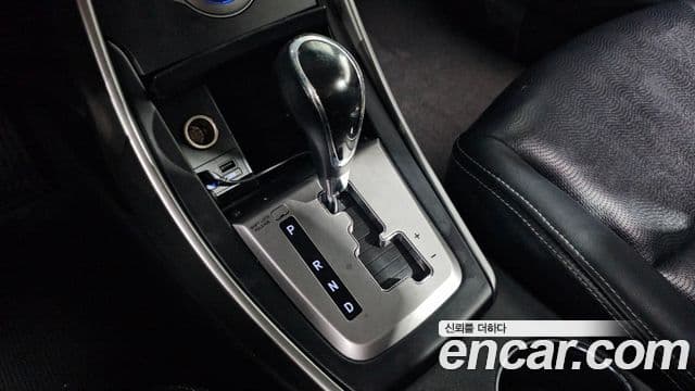 Hyundai Avante MD M16 GDI Smart, 2013 9