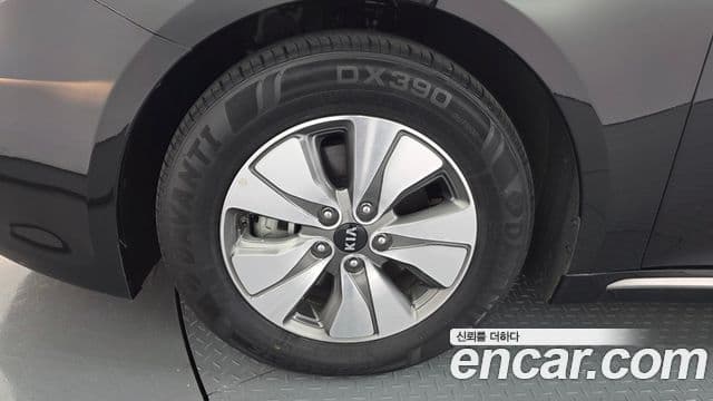 Kia K5 гибрид 2세대 Noblesse, 2018 все фото