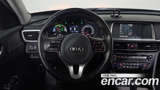 Kia K5 гибрид 2세대 Noblesse, 2018 13