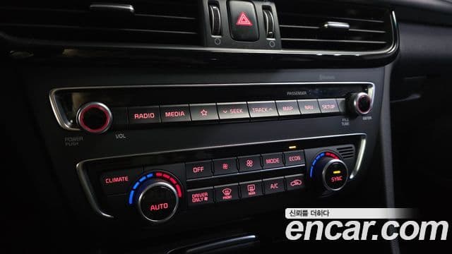 Kia K5 гибрид 2세대 Noblesse, 2018 17