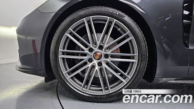 Porsche Panamera (971), 2021 все фото