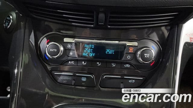 Ford Escape 3세대, 2014 17