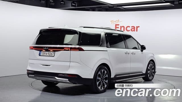 Kia Carnival 4세대 Signature, 2022 2