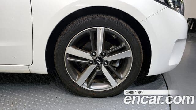 Kia The / новый New K3 Style, 2017 все фото