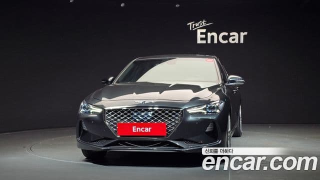 Genesis G70 Elite, 2019 3