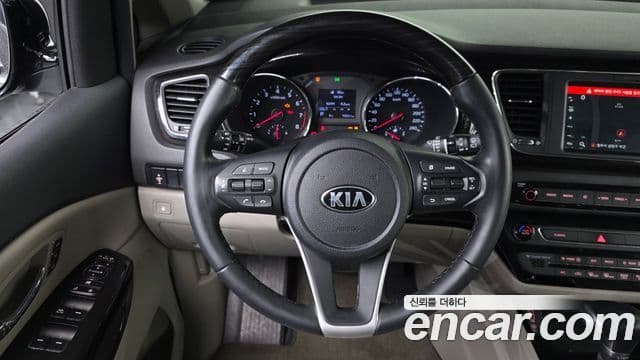 Kia The / новый New Carnival Special, 2019 15