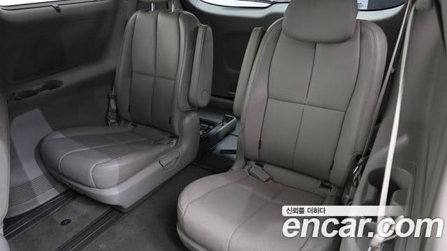 Kia The / новый New Carnival Special, 2019 19