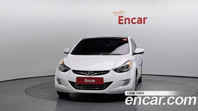 Hyundai Avante MD Modern, 2013 3