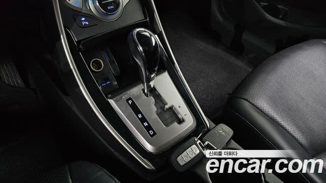 Hyundai Avante MD Modern, 2013 9