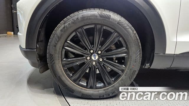 Ford Explorer 6세대 2.3 Limited 4WD, 2021 все фото