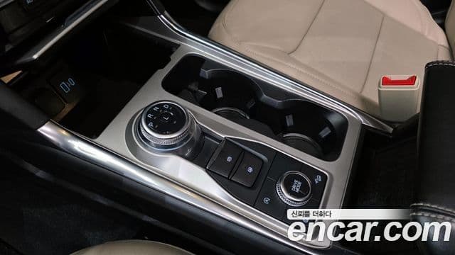 Ford Explorer 6세대 2.3 Limited 4WD, 2021 9