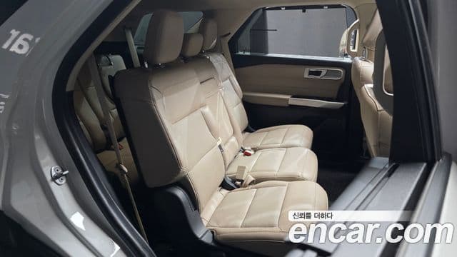 Ford Explorer 6세대 2.3 Limited 4WD, 2021 12
