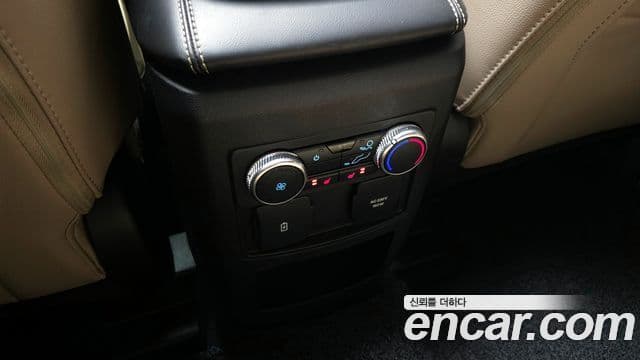 Ford Explorer 6세대 2.3 Limited 4WD, 2021 18