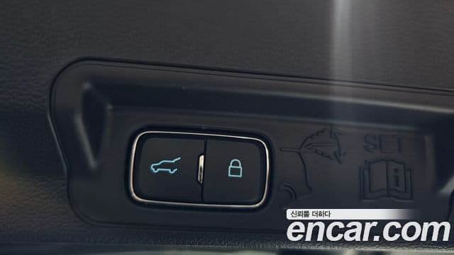 Ford Explorer 6세대 2.3 Limited 4WD, 2021 20