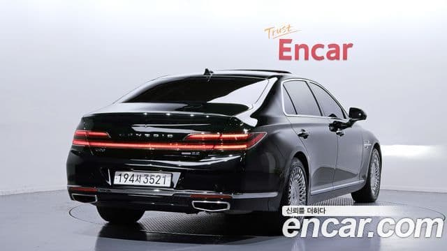 Genesis G90 Luxury, 2021 2