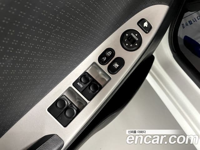 Hyundai Accent(новый кузов / новое поколение) Premier, 2011 14