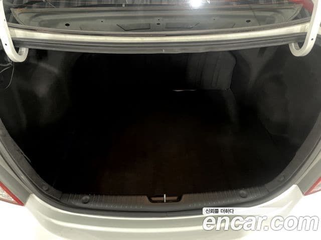 Hyundai Accent(новый кузов / новое поколение) Premier, 2011 17