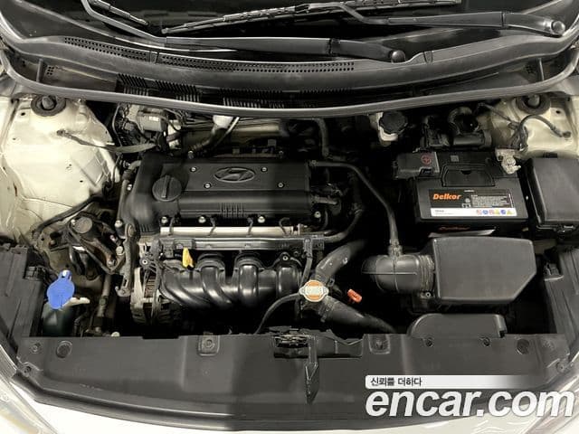 Hyundai Accent(новый кузов / новое поколение) Premier, 2011 18