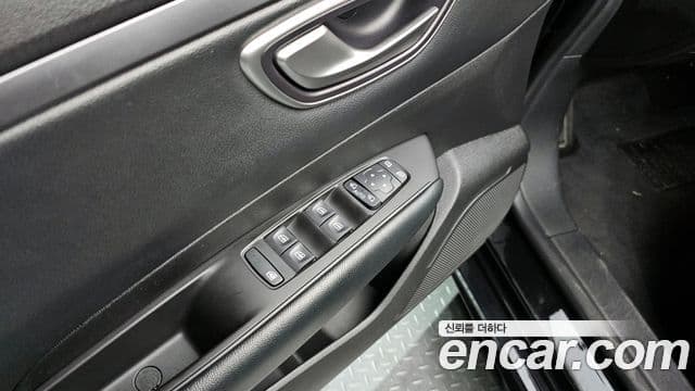 Renault Korea(Samsung) SM6 2.0 GDe SE, 2020 17