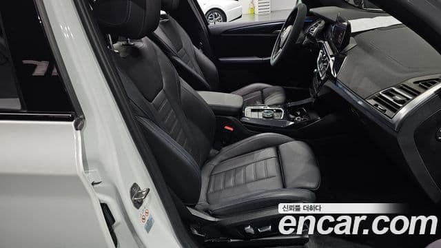 BMW iX3 M Sport, 2023 10