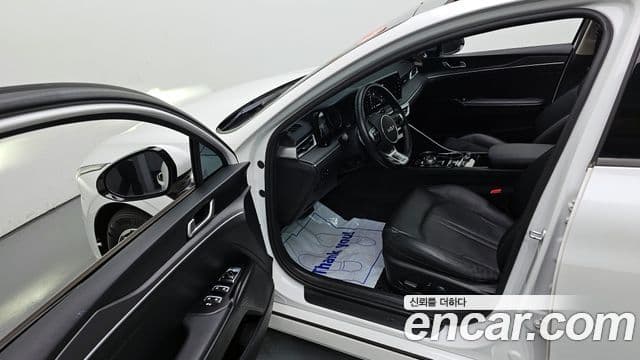 Kia K5 3세대 Trendy, 2022 10