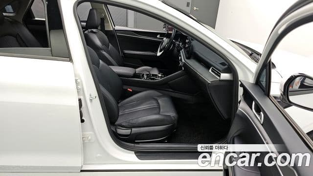 Kia K5 3세대 Trendy, 2022 12