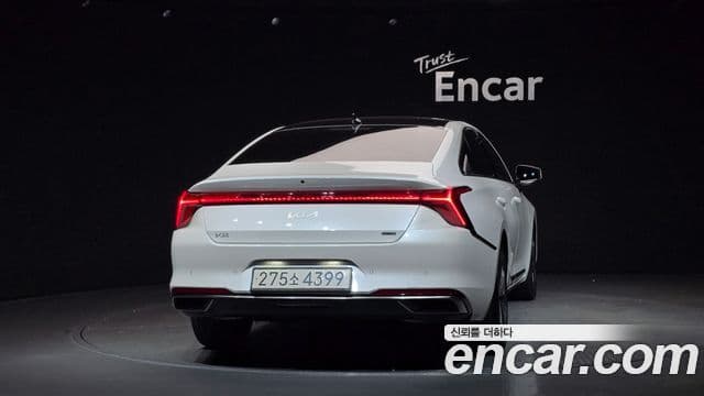 Kia K8 гибрид Signature, 2022 4