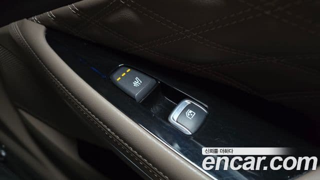 Kia K8 гибрид Signature, 2022 17