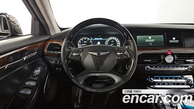 Genesis EQ900 Prestige, 2017 13