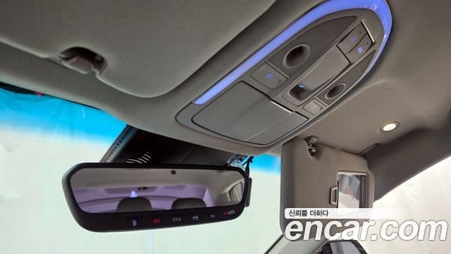 Genesis G80 Premium Luxury, 2017 17