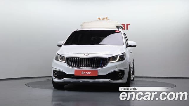 Kia All New Carnival Luxury, 2018 3
