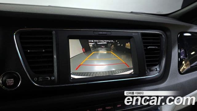 Kia All New Carnival Luxury, 2018 15