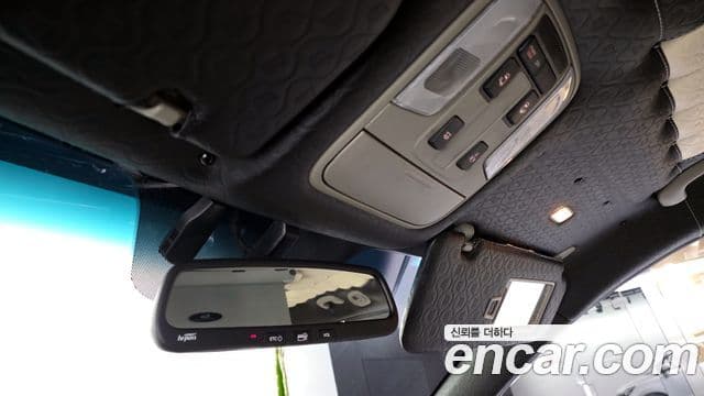 Kia All New Carnival Luxury, 2018 17