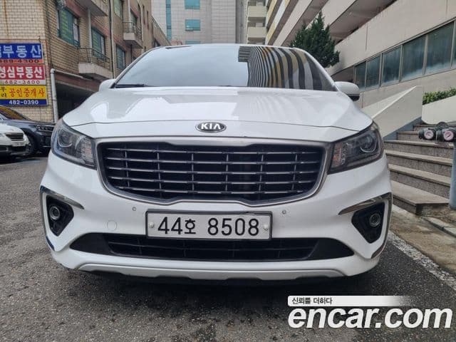 Kia The / новый New Carnival Luxury, 2019 1
