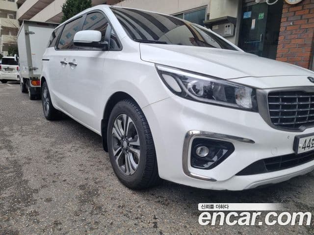 Kia The / новый New Carnival Luxury, 2019 2