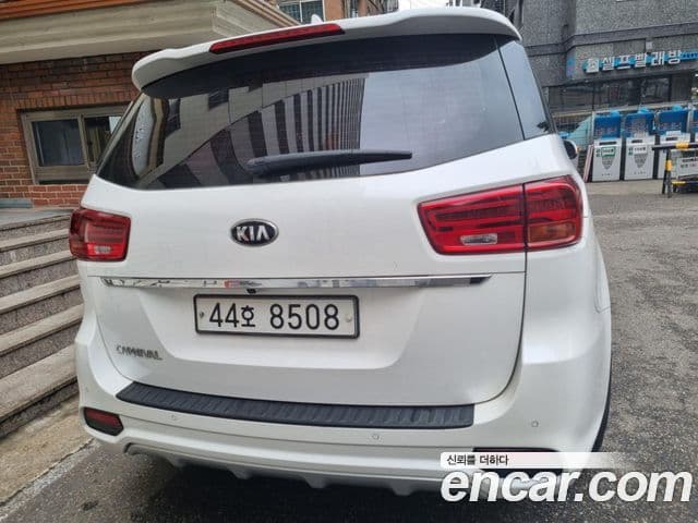 Kia The / новый New Carnival Luxury, 2019 все фото