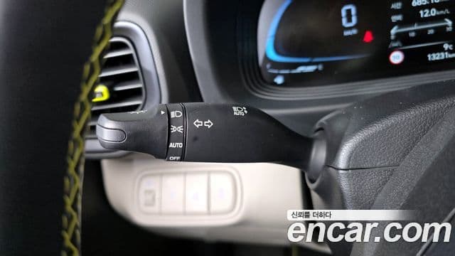 Hyundai Venue 1.6 Flux, 2023 18