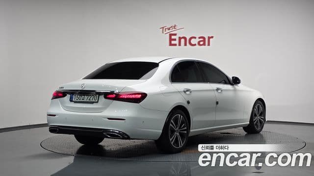 Mercedes-Benz E-класс W213 Avantgarde, 2021 2