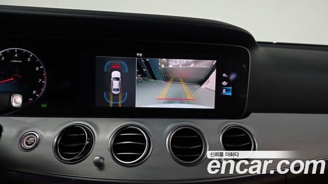 Mercedes-Benz E-класс W213 Avantgarde, 2021 16