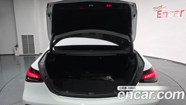 Mercedes-Benz E-класс W213 Avantgarde, 2021 21