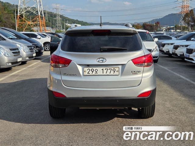 Hyundai Tucson ix Luxury, 2011 4