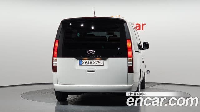 Hyundai Staria Modern, 2022 4