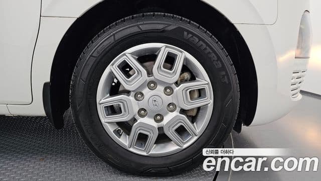 Hyundai Staria Modern, 2022 все фото