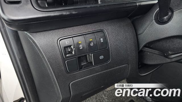 Hyundai Staria Modern, 2022 18