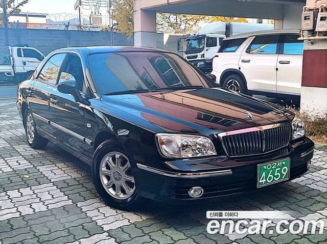Hyundai New Grandeur XG люксовая версия, 2005 3