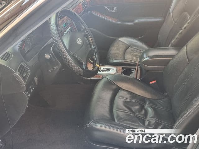 Hyundai New Grandeur XG люксовая версия, 2005 7