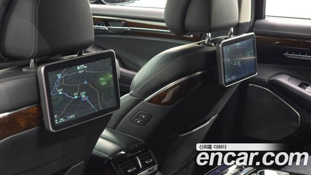 Genesis EQ900 Prestige, 2018 16